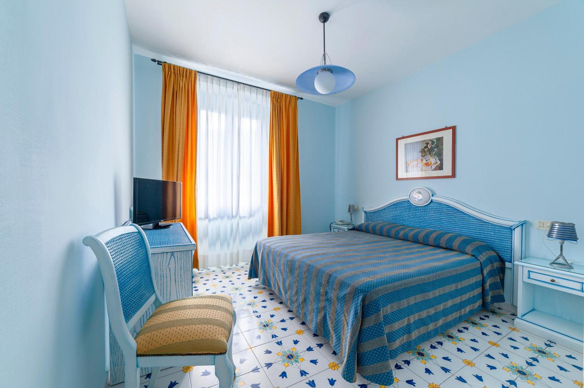 Hotel Gran Paradiso Ischia Exteriör bild