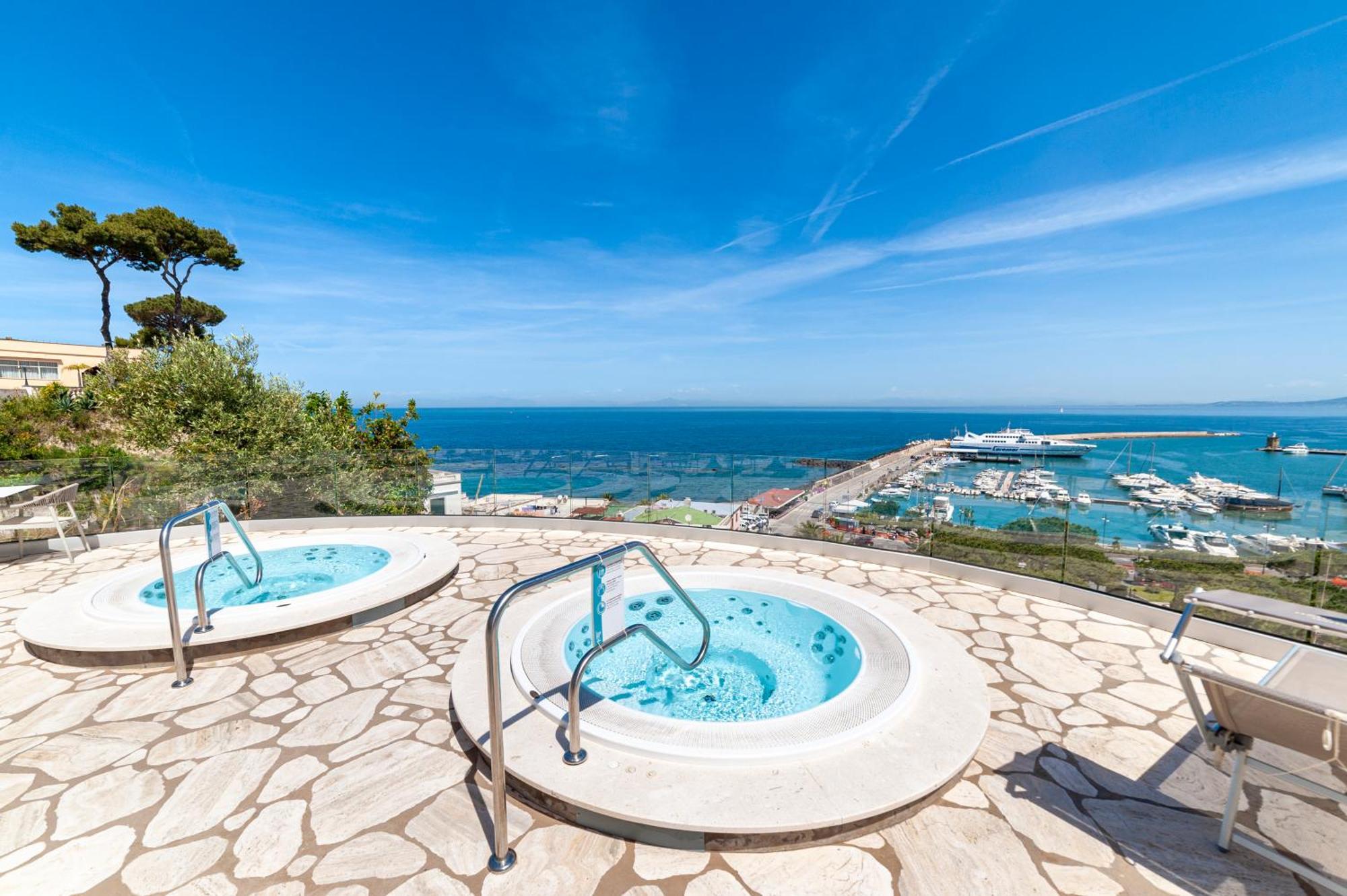 Hotel Gran Paradiso Ischia Exteriör bild